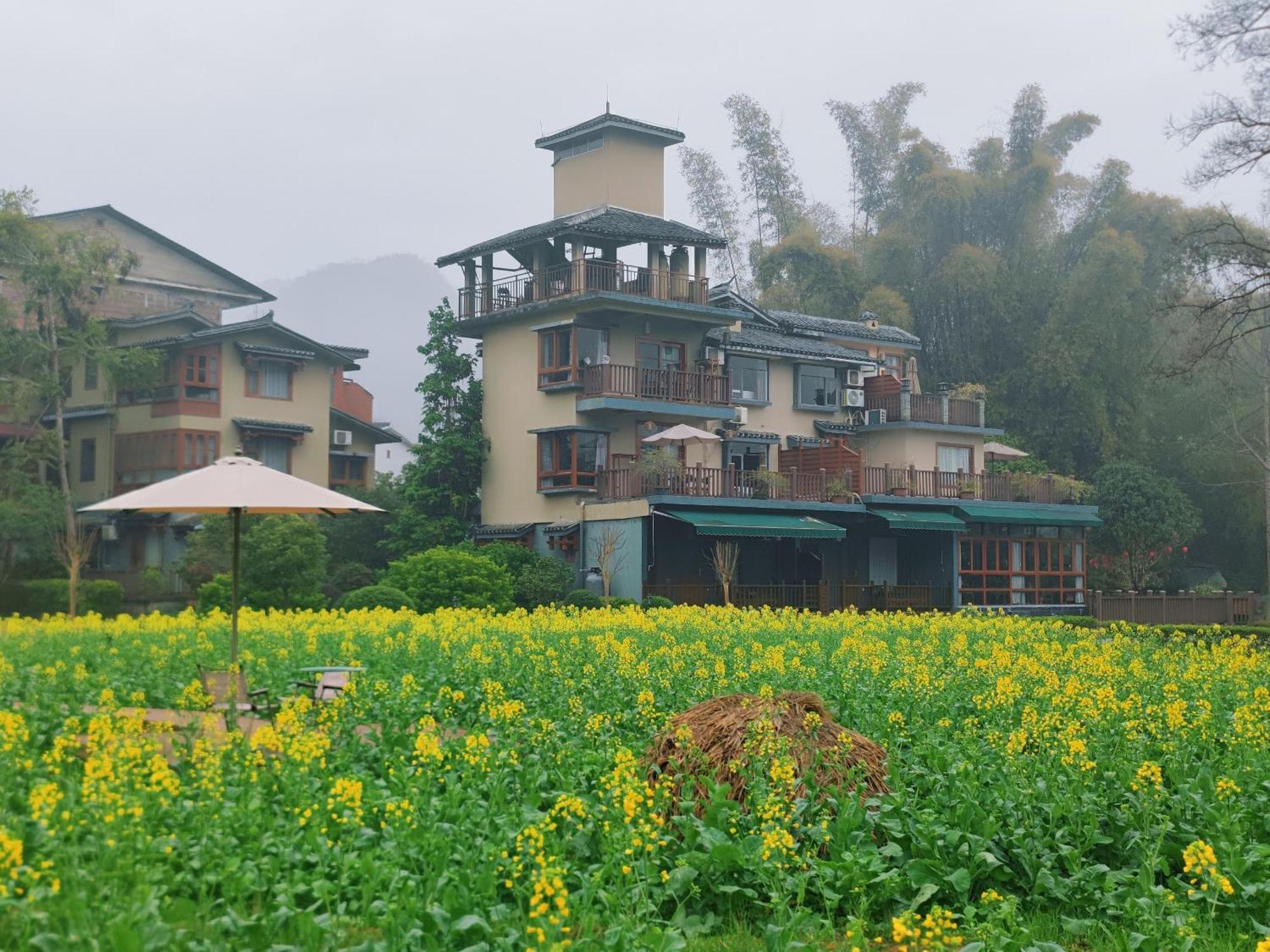 Moondance Boutique Resort Yangshuo Zewnętrze zdjęcie